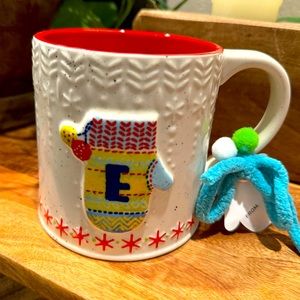 ANTHROPOLOGIE "E”Mitten/Gloves Winter Christmas Mug NEW
